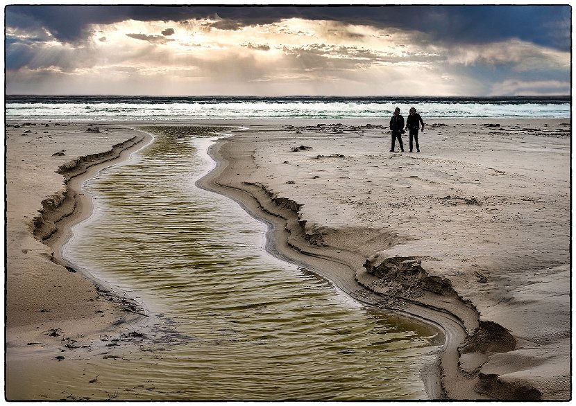 down on the beach..._Heinz Beckers