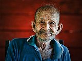 der Laos Opa Kopie.jpg