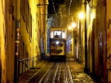 Tram - Lissabon Kopie.jpg